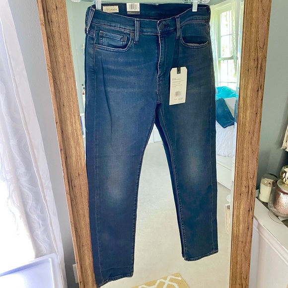 Levi’s Premium 510 Skinny Taper Flex Dark Jeans - Picture 2 of 9